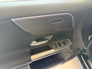 MERCEDES-BENZ GLA 200 usata, con Chiusura centralizzata