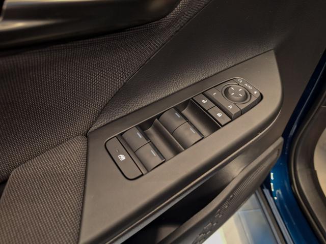 TOYOTA C-HR usata, con Controllo trazione