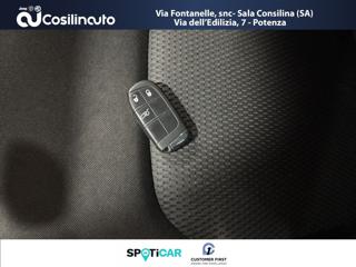 JEEP Renegade usata, con USB