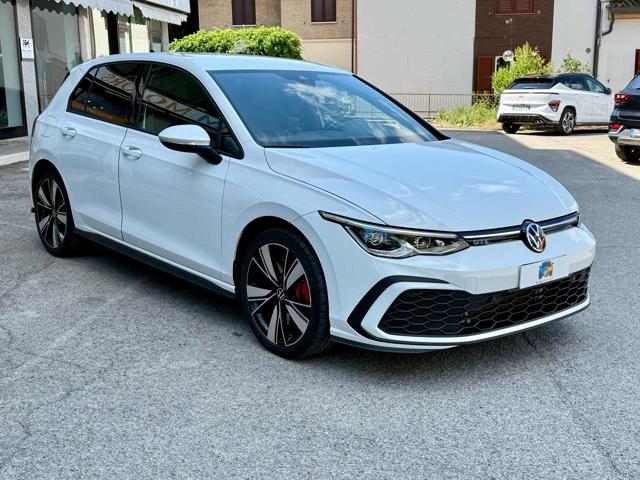 VOLKSWAGEN Golf usata, con Airbag laterali