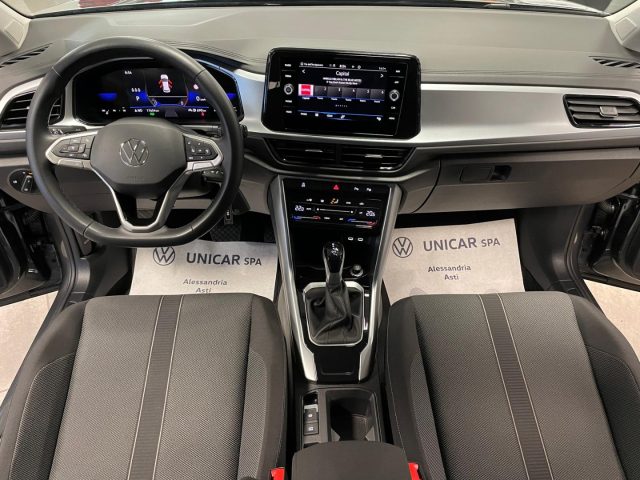 VOLKSWAGEN T-Roc usata, con USB