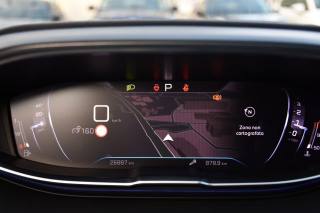 PEUGEOT 3008 usata, con Climatizzatore