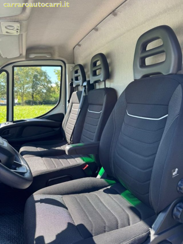 IVECO Daily usata, con Fendinebbia