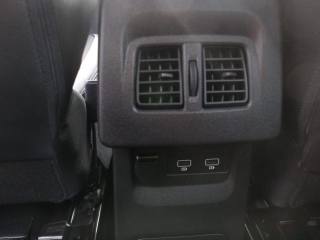 RENAULT Kangoo usata, con Fari LED