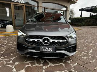 MERCEDES-BENZ GLA 200 usata, con Bracciolo