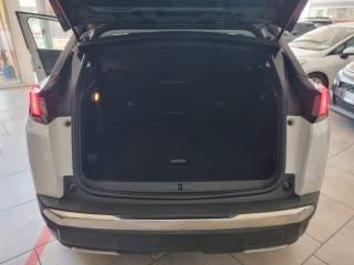 PEUGEOT 3008 usata, con Controllo vocale