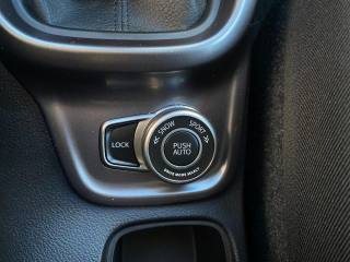 SUZUKI Vitara usata, con Fendinebbia