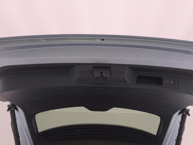 BYD Seal U usata, con Bracciolo