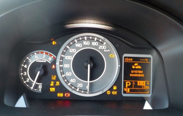 SUZUKI Ignis usata, con Autoradio digitale