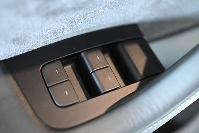 TESLA Model Y usata, con Vetri oscurati