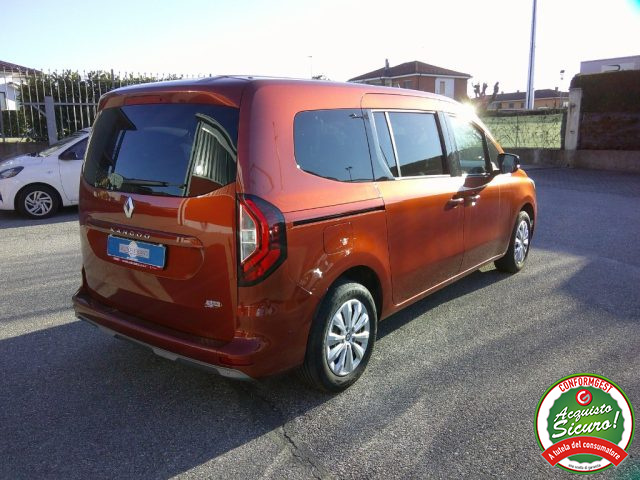 RENAULT Kangoo usata, con Autoradio