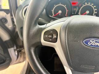 FORD Fiesta usata, con Specchietti laterali elettrici