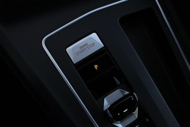 VOLKSWAGEN Golf usata, con Cruise Control