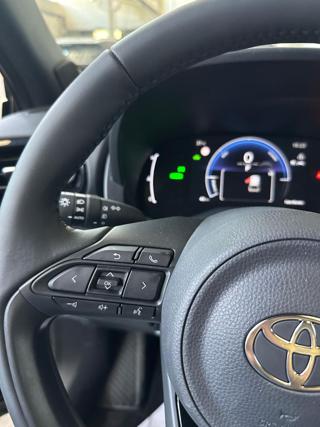 TOYOTA Yaris Cross usata, con ESP