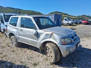 MITSUBISHI Pajero usata, con Autoradio