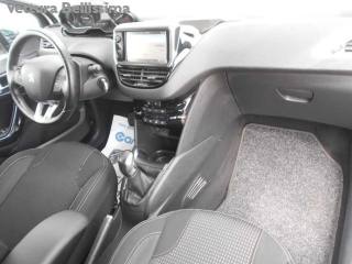 PEUGEOT 208 usata, con Specchietti laterali elettrici