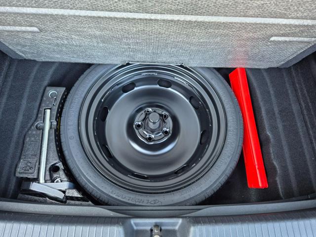 VOLKSWAGEN Golf usata, con ESP