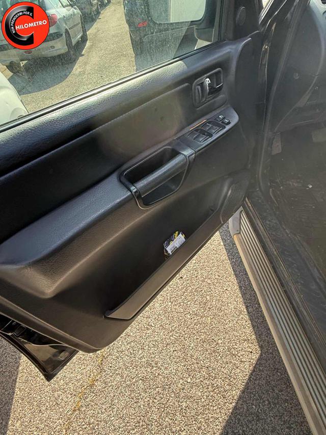 NISSAN Terrano usata, con Climatizzatore