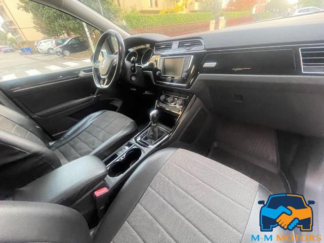 VOLKSWAGEN Touran usata, con Parabrezza riscaldabile