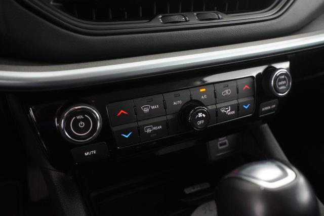 JEEP Compass usata 17