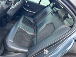 BMW 320 usata, con Park Distance Control