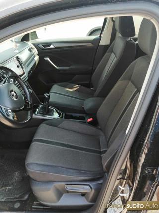 VOLKSWAGEN T-Roc usata, con Cruise Control
