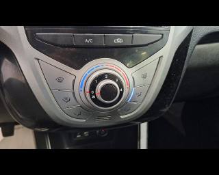 HYUNDAI iX20 usata, con Sedile posteriore sdoppiato