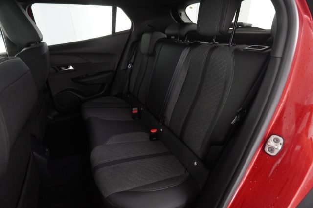 PEUGEOT 2008 usata 9