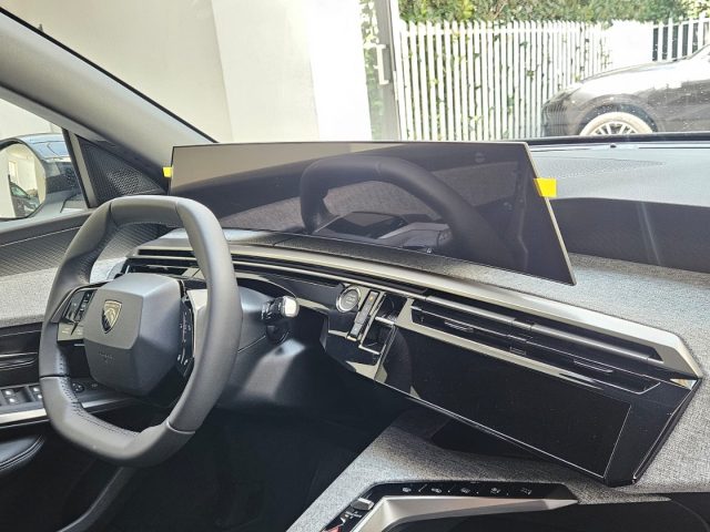 PEUGEOT 3008 usata, con Cruise Control