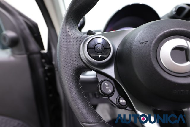 SMART ForTwo usata, con USB