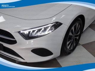 MERCEDES-BENZ A 180 usata, con Controllo trazione