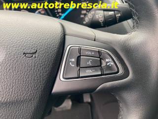 FORD Kuga usata, con Fari LED