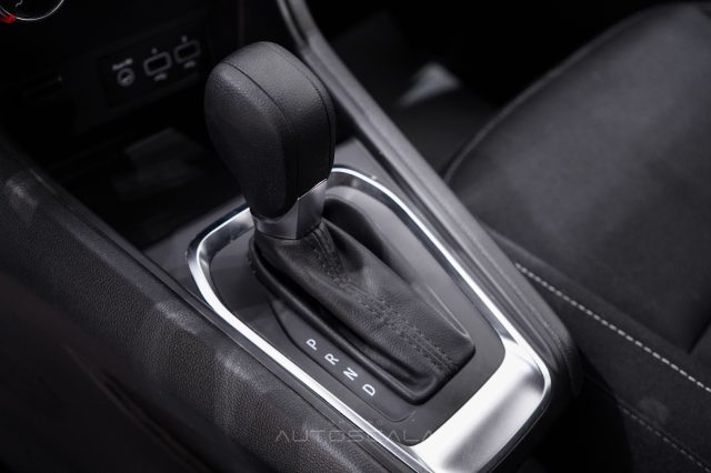 RENAULT Captur usata, con Servosterzo