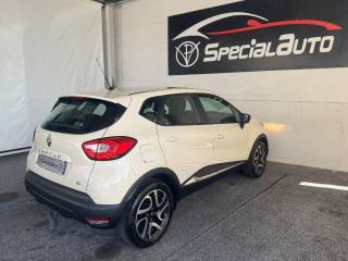 RENAULT Captur usata, con Autoradio