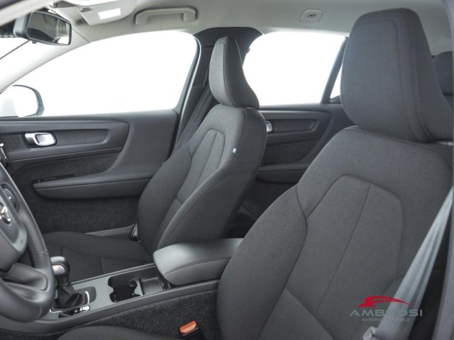 VOLVO XC40 usata 8