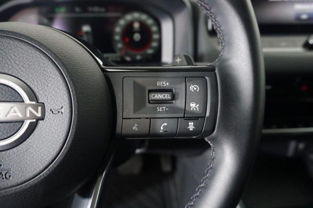 NISSAN Qashqai usata, con Volante in pelle
