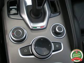 ALFA ROMEO Giulia usata, con Autoradio digitale
