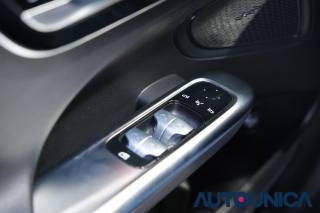 MERCEDES-BENZ C 200 usata, con Sensori di parcheggio anteriori