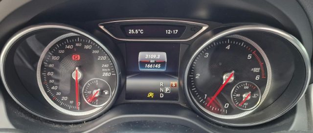 MERCEDES-BENZ GLA 200 usata, con Interni in pelle