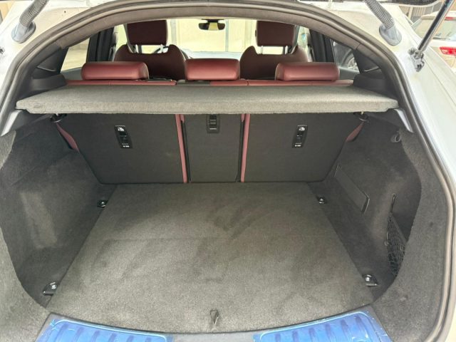 JAGUAR E-Pace usata 29