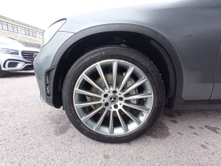 MERCEDES-BENZ GLC 300 usata, con Alzacristalli elettrici