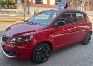 LANCIA Ypsilon usata, con Airbag