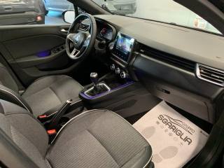 RENAULT Clio usata, con Fari Xenon