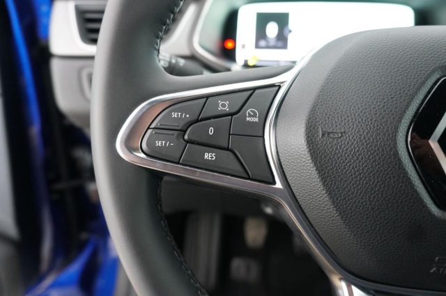RENAULT Captur usata, con Fari LED