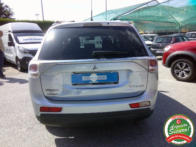 MITSUBISHI Outlander usata, con Airbag Passeggero