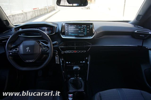 PEUGEOT 2008 usata, con Climatizzatore