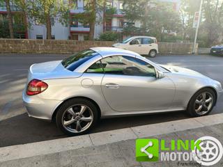 MERCEDES-BENZ SLK 200 usata, con Android Auto