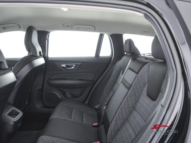 VOLVO V60 usata 9