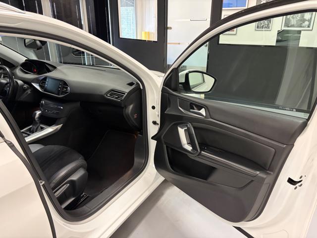 PEUGEOT 308 usata, con Controllo trazione
