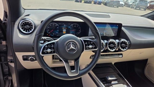 MERCEDES-BENZ GLA 250 usata, con Trazione integrale